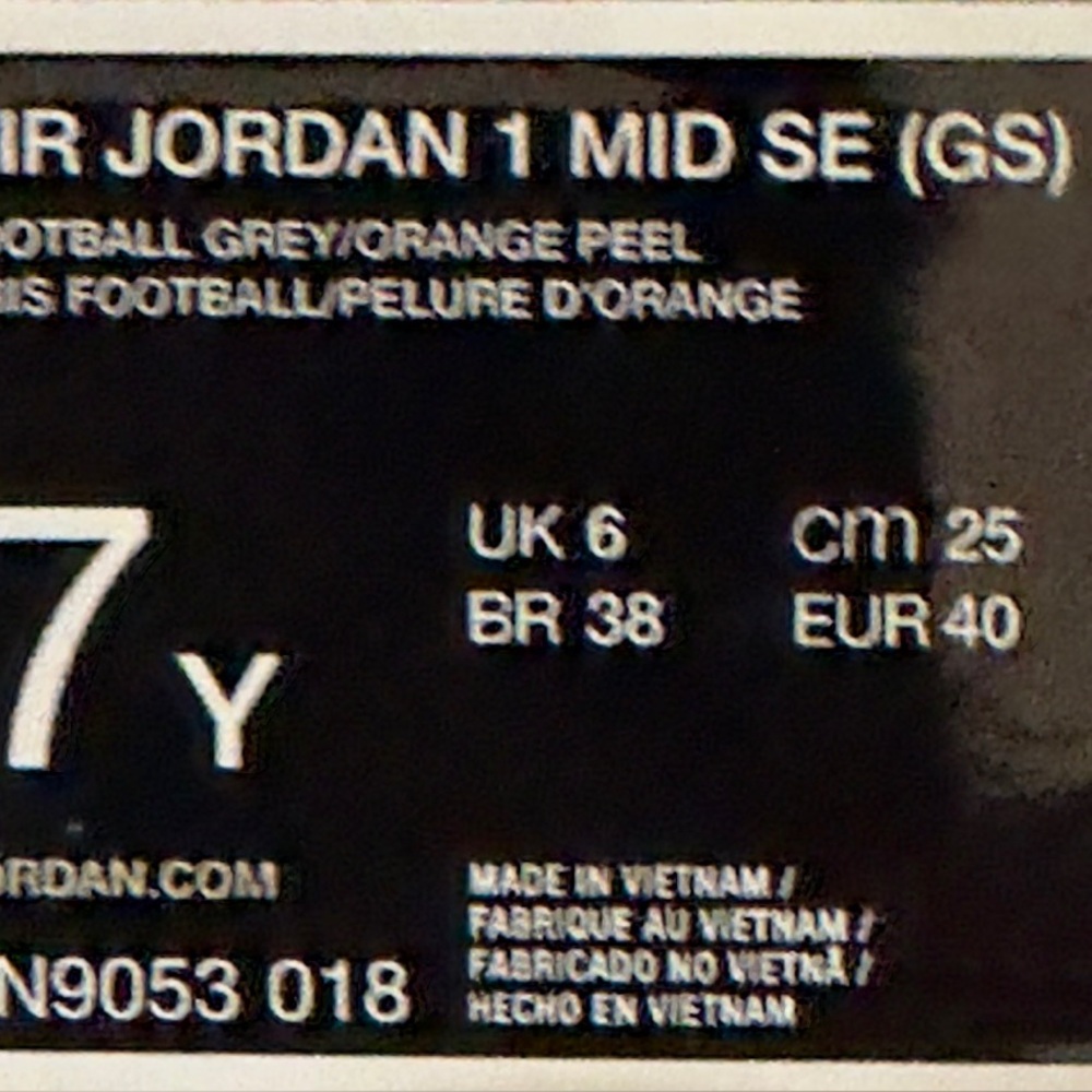 SOLD: NWT 2024 Air Jordan 1 Mid SE GS 'Gatorade Pack - Orange' - Picture 7 of 7